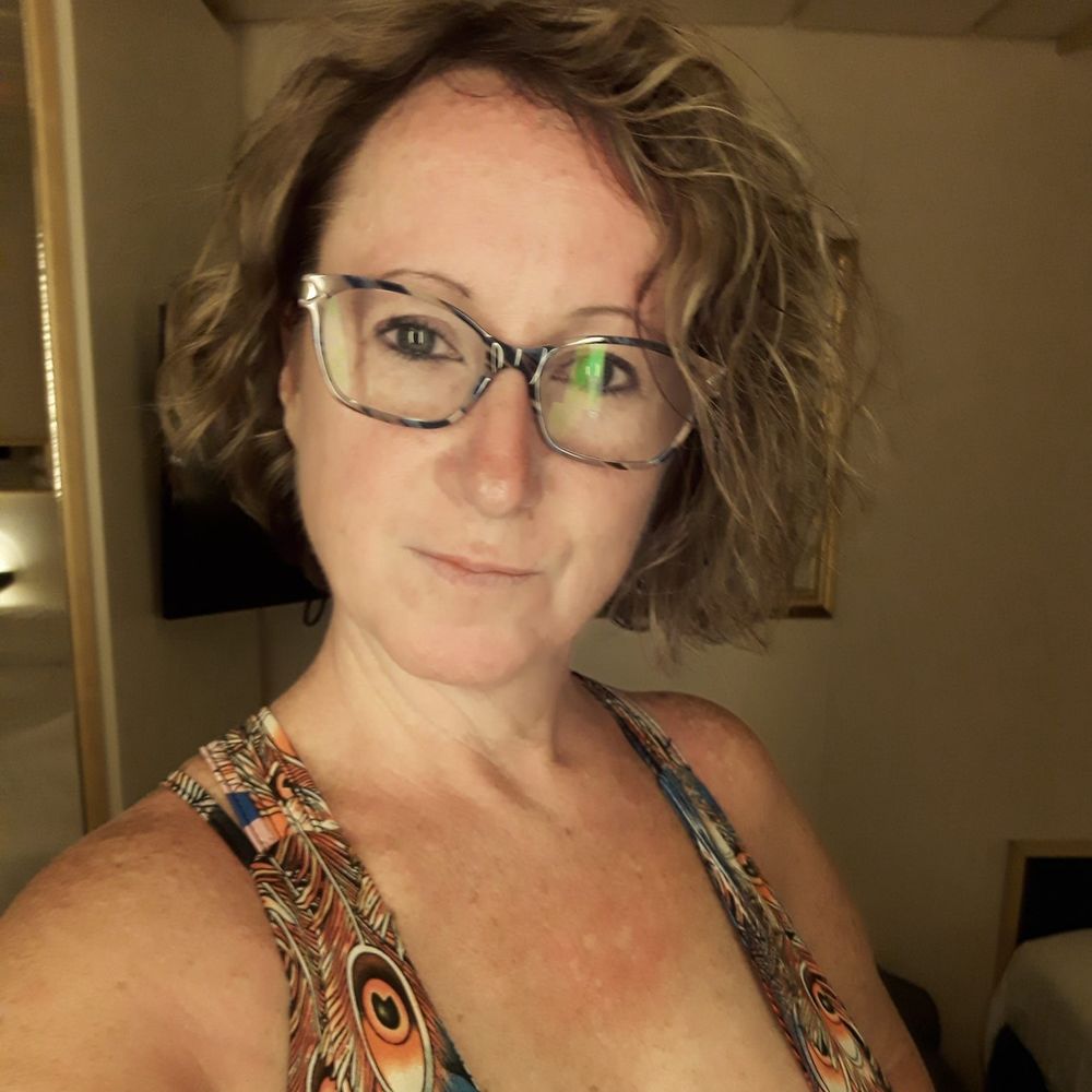 Meet your Posher, Shelly